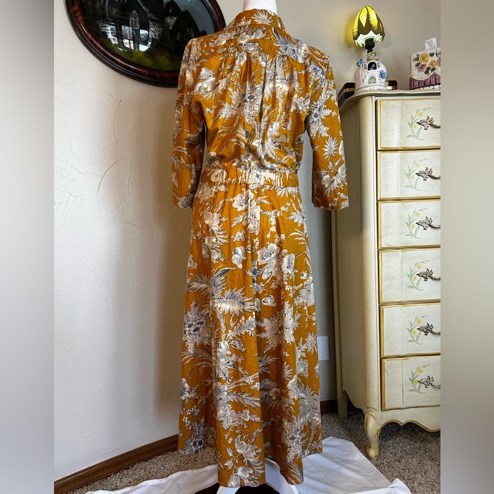 Floral Button-Up Dress - Picture 3 of 9